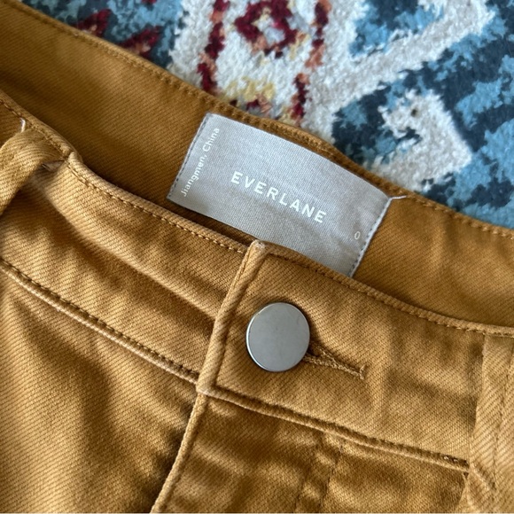 Everlane The Straight-Leg Crop Short - Picture 3 of 5